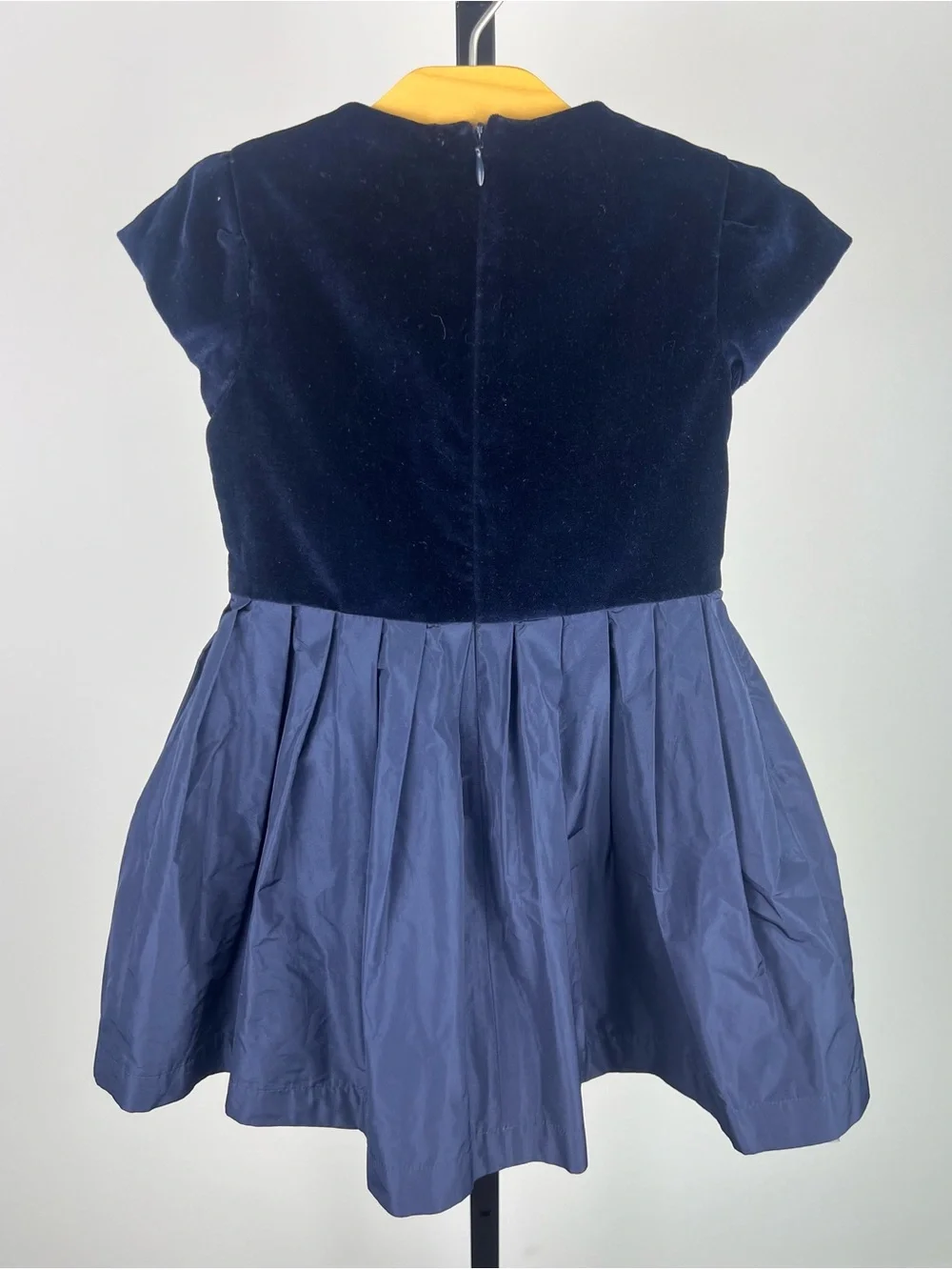 Il Gufo Girls Velvet/Taffeta Bow Party Dress, Navy, Size 4